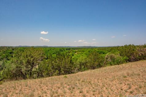 101 Betty Drive Bandera TX 78803