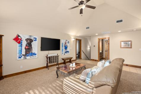 488 Phillip Pipe Creek TX 78063