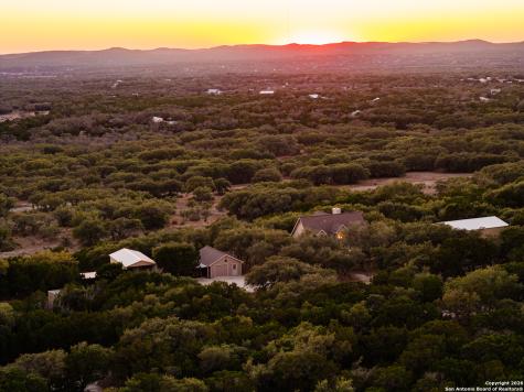 488 Phillip Pipe Creek TX 78063