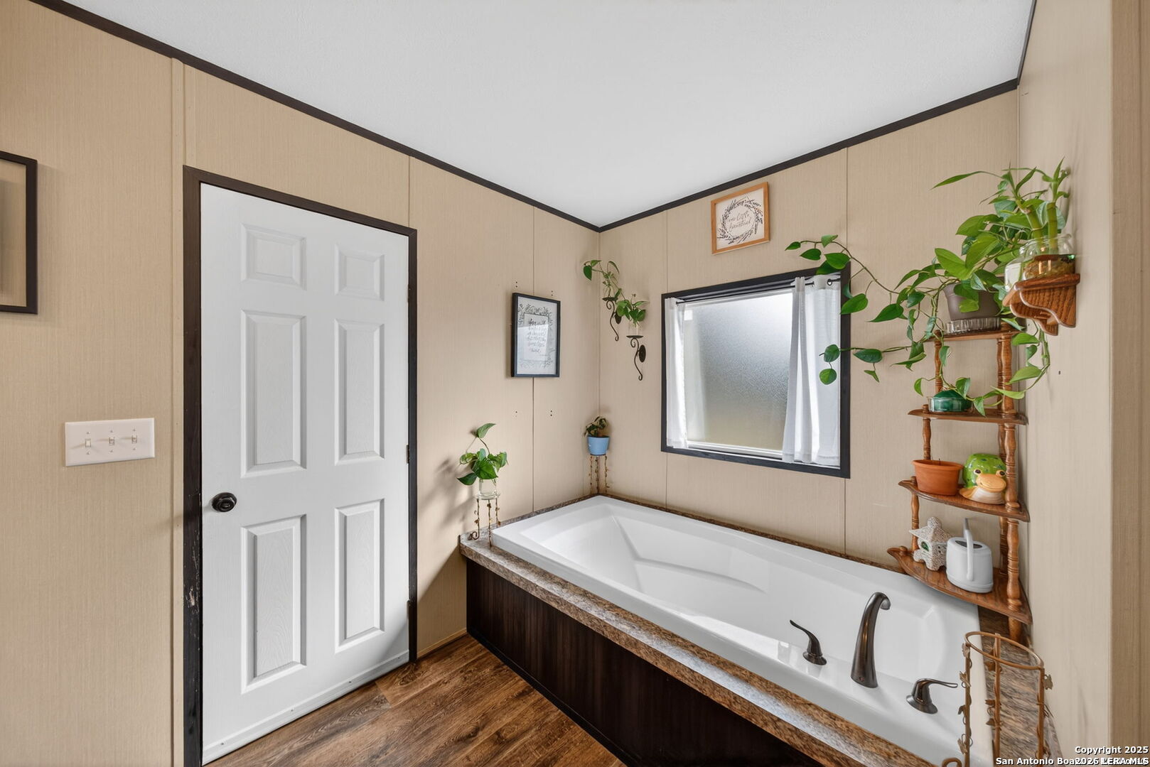 155 County Road 6712 Natalia TX 78059