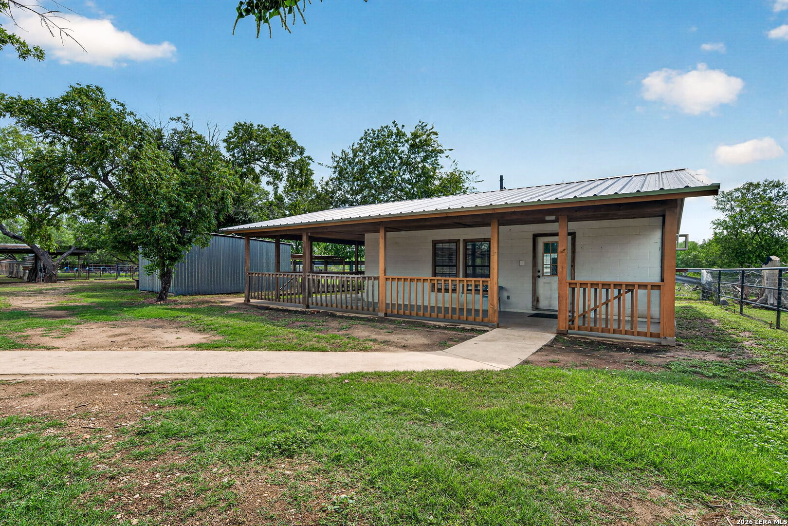 155 County Road 6712 Natalia TX 78059