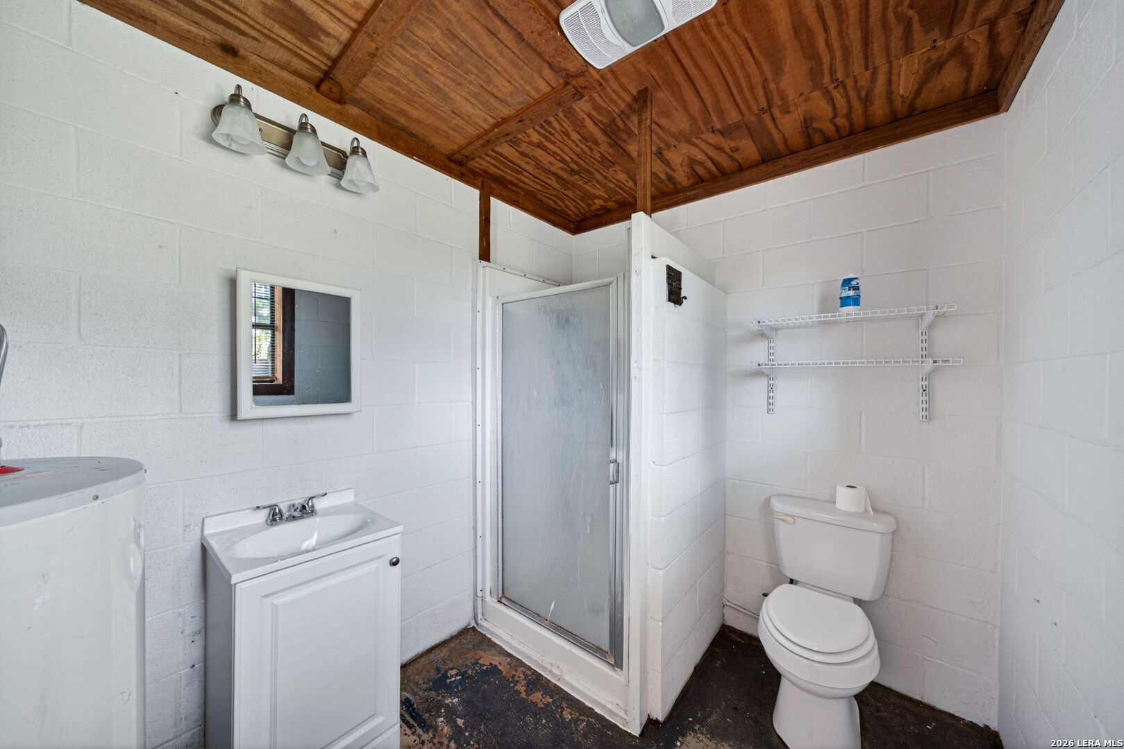 155 County Road 6712 Natalia TX 78059
