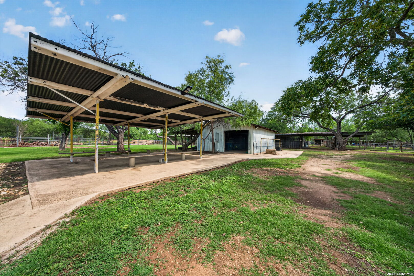 155 County Road 6712 Natalia TX 78059