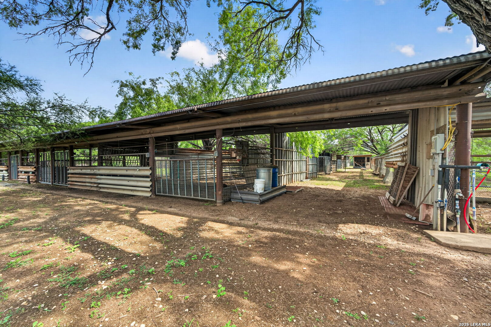 155 County Road 6712 Natalia TX 78059