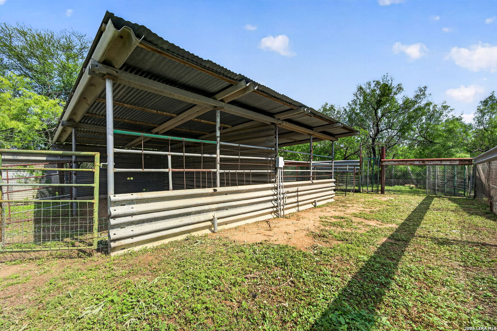 155 County Road 6712 Natalia TX 78059