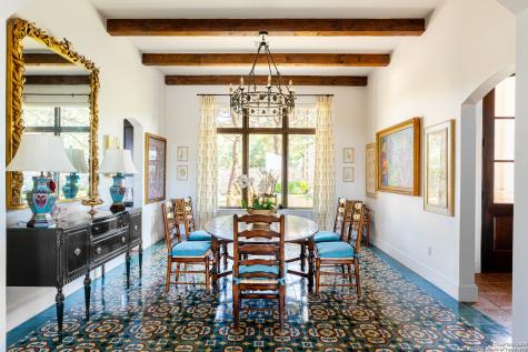 24209 Scenic Loop San Antonio TX 78255