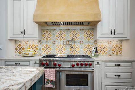 24209 Scenic Loop San Antonio TX 78255