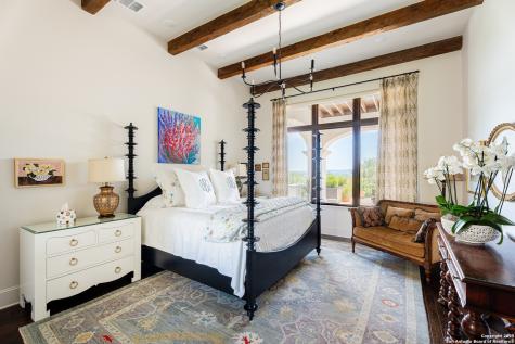 24209 Scenic Loop San Antonio TX 78255