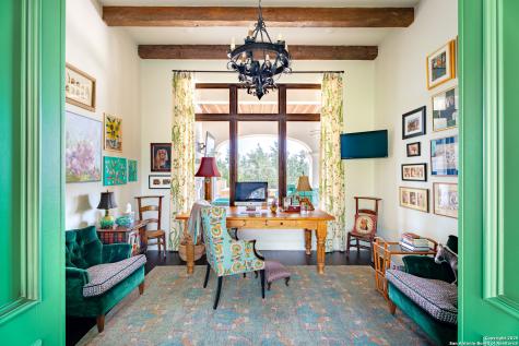 24209 Scenic Loop San Antonio TX 78255