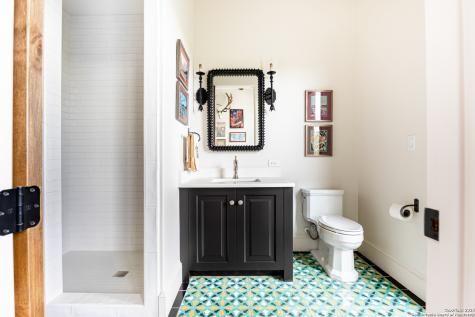 24209 Scenic Loop San Antonio TX 78255