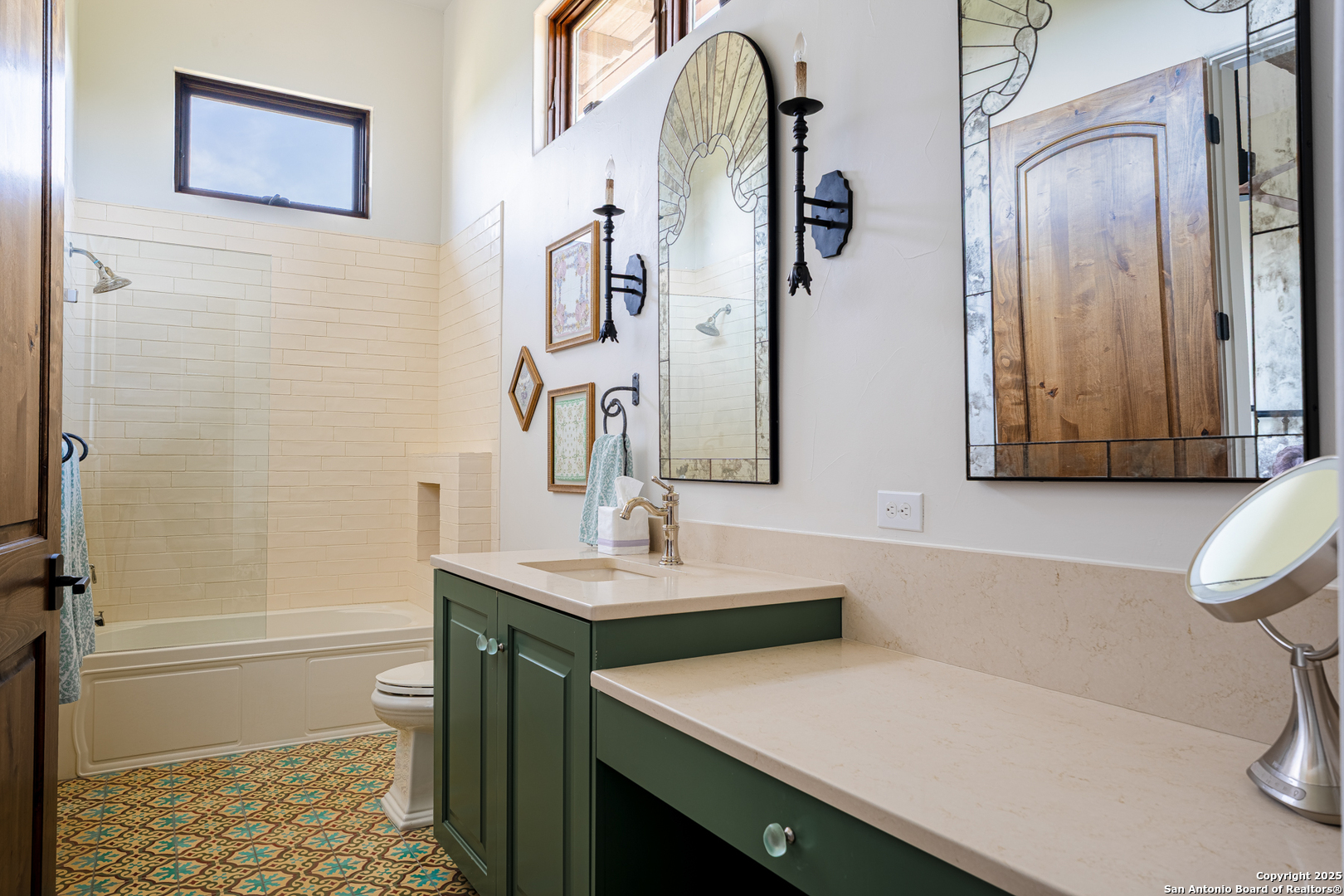 24209 Scenic Loop San Antonio TX 78255