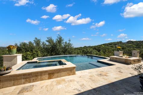 24209 Scenic Loop San Antonio TX 78255