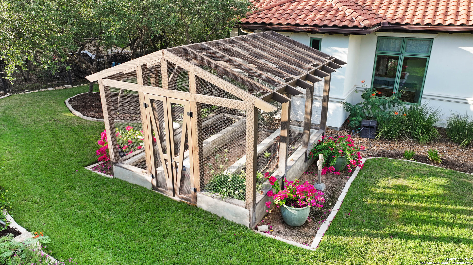 24209 Scenic Loop San Antonio TX 78255