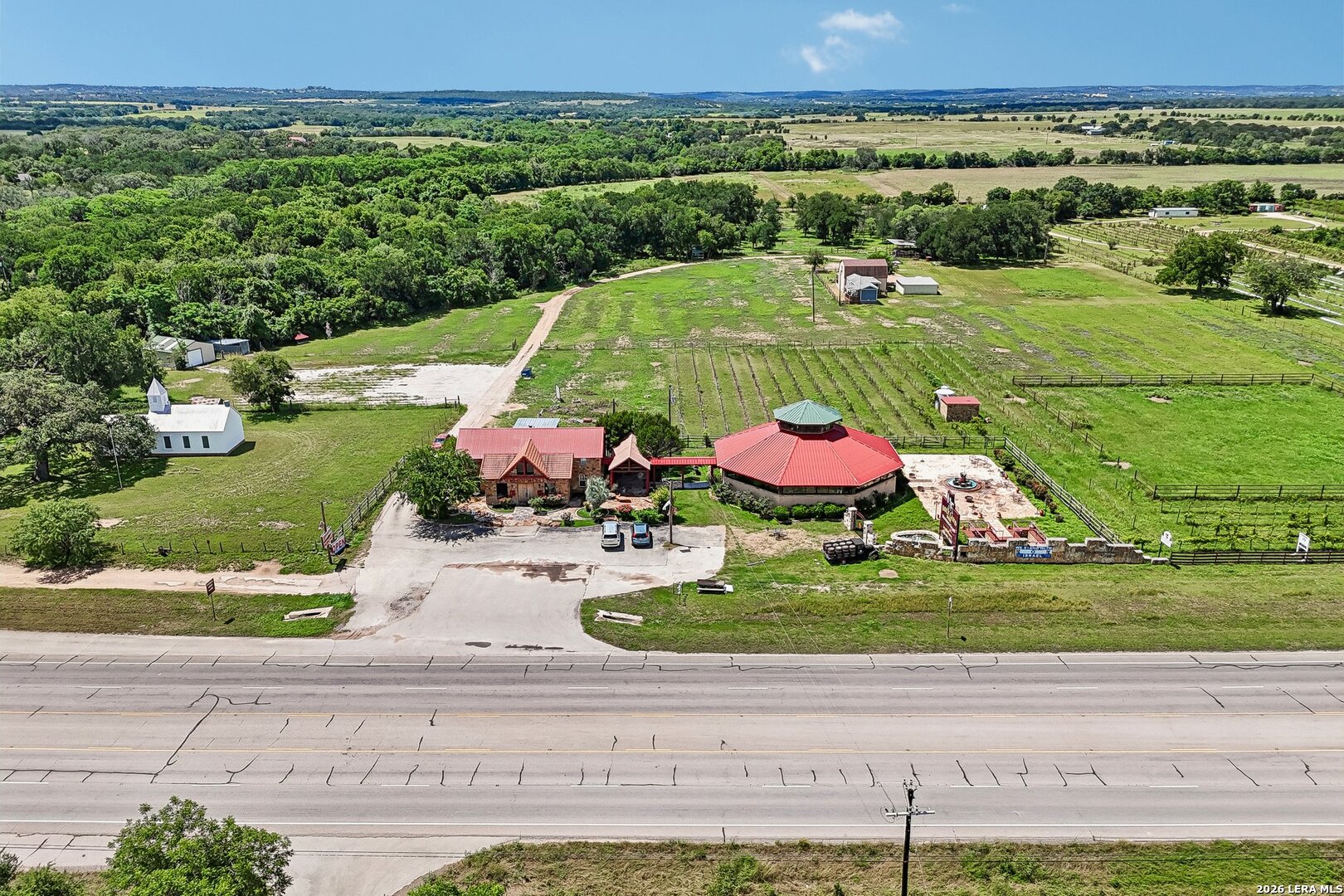 10207 E Us Highway 290 Fredericksburg TX 78624