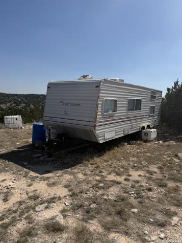 1213 Sd 42200 Rocksprings TX 78880