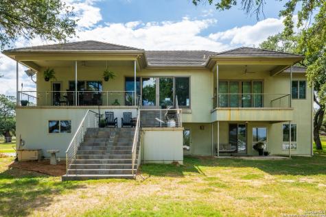 2310 State Highway 97 Pleasanton TX 78064