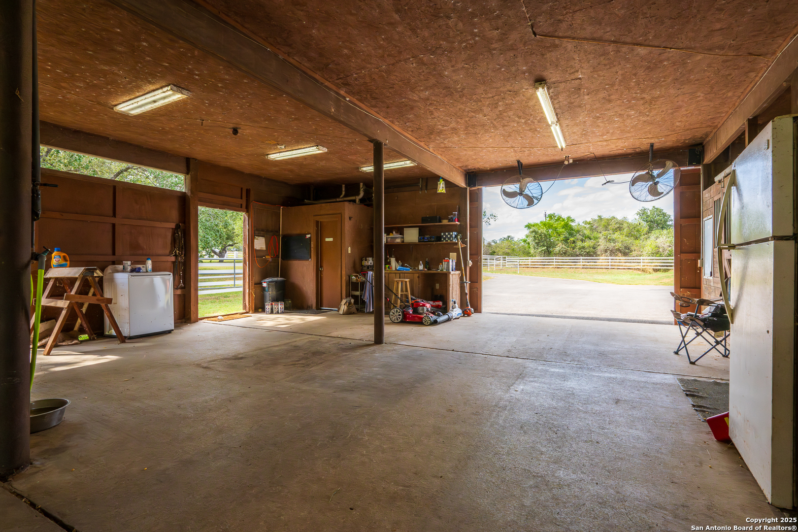 2310 State Highway 97 Pleasanton TX 78064