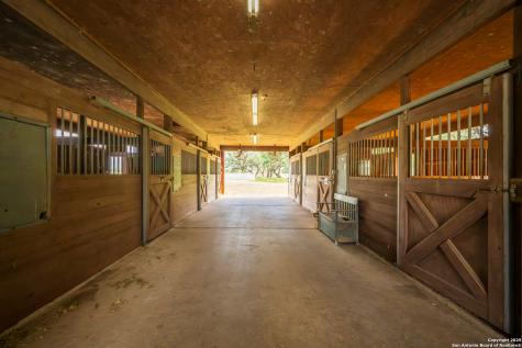 2310 State Highway 97 Pleasanton TX 78064