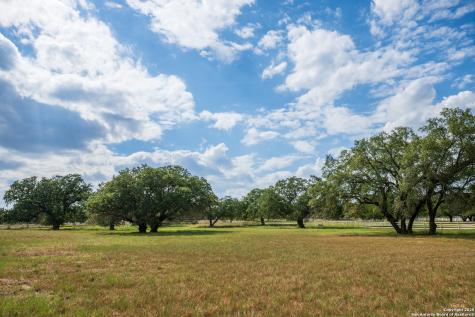 2310 State Highway 97 Pleasanton TX 78064