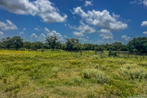 Tbd Fm 682 Yoakum TX 77995