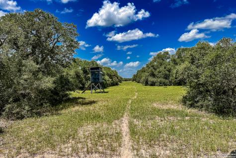 Tbd Fm 682 Yoakum TX 77995