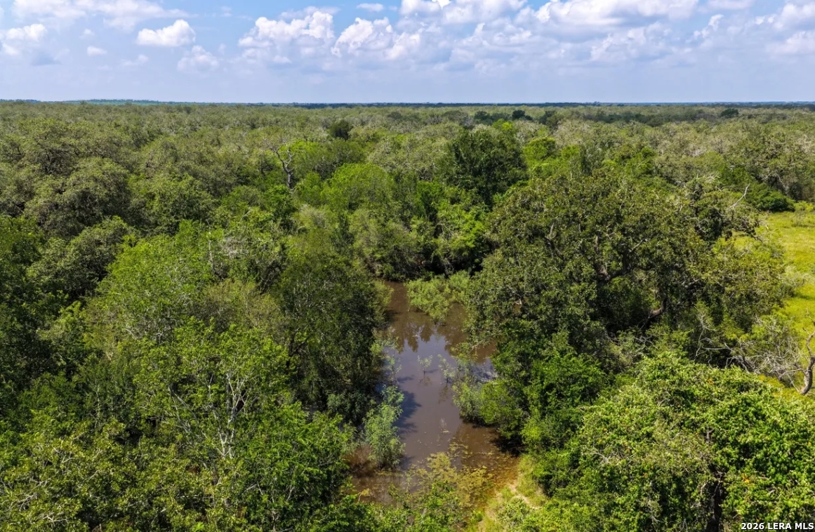 000 Cr 289 Gonzales TX 78629