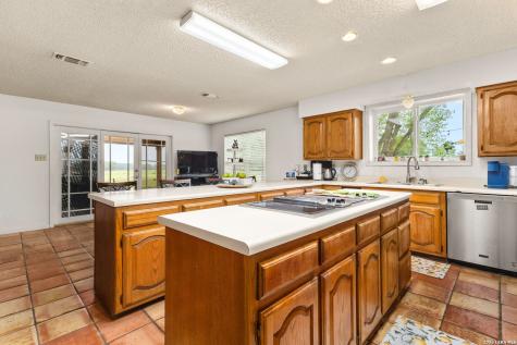 350 Ullrich Marion TX 78124
