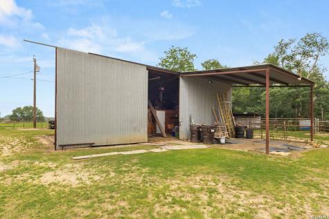 350 Ullrich Marion TX 78124