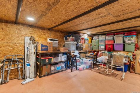 350 Ullrich Marion TX 78124