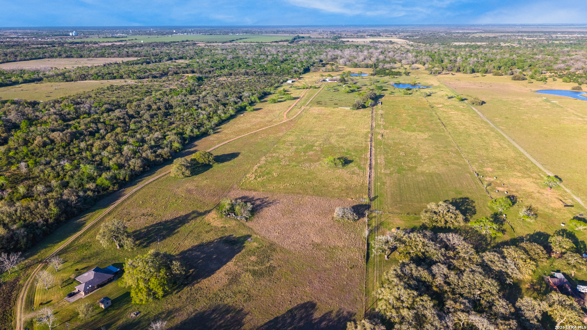 2427 S Fm 234 Edna TX 77957