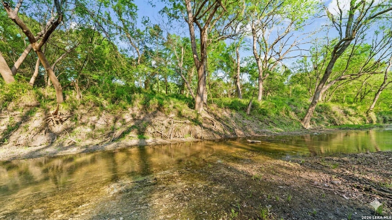 2427 S Fm 234 Edna TX 77957