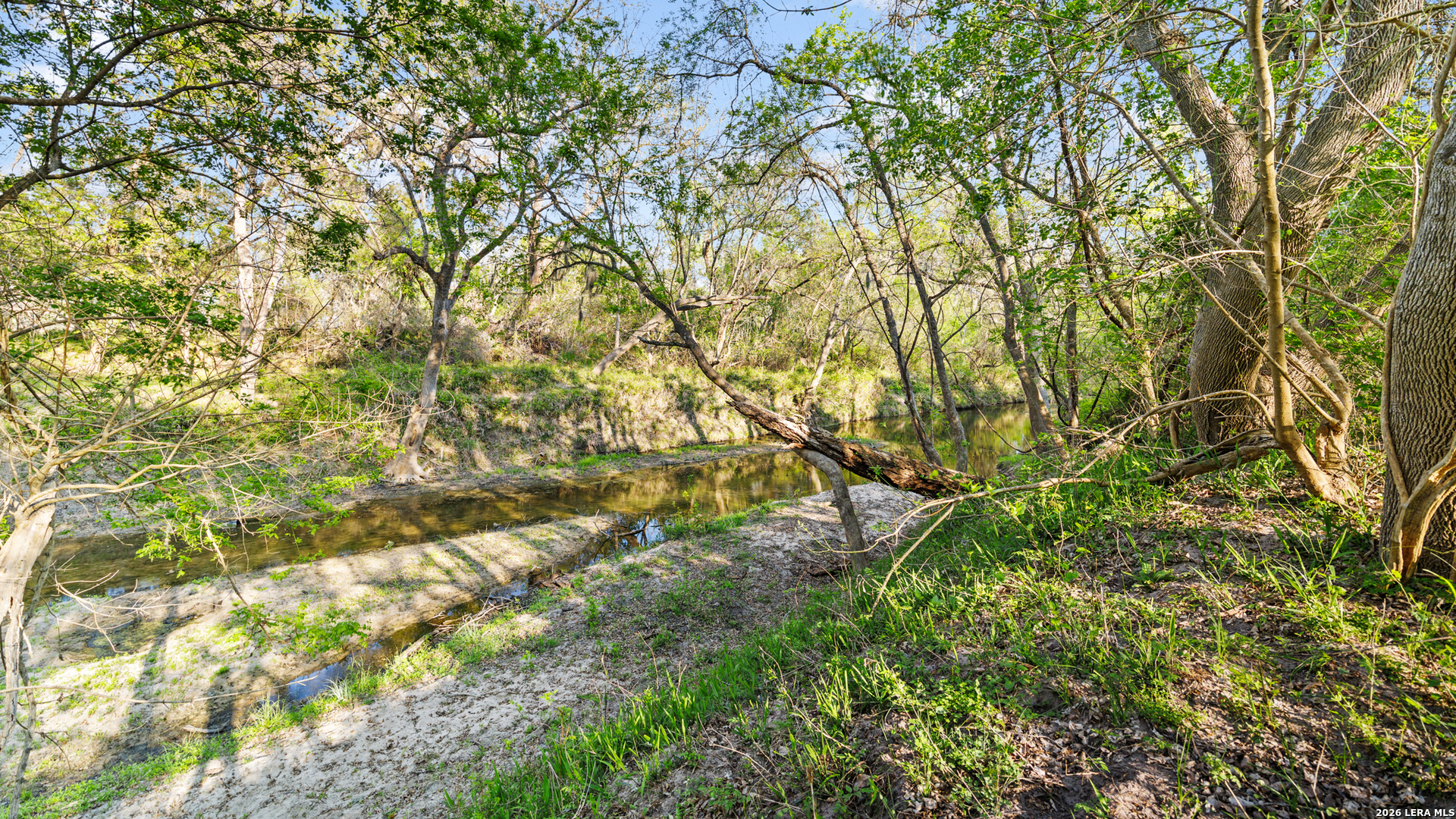 2427 S Fm 234 Edna TX 77957