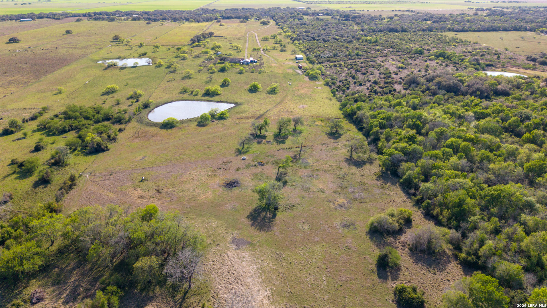 2427 S Fm 234 Edna TX 77957