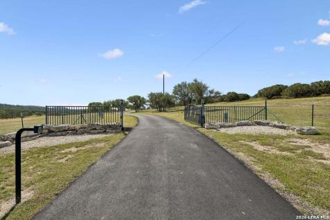 415 Hidden Hills Ranch Road Camp Verde TX 78010