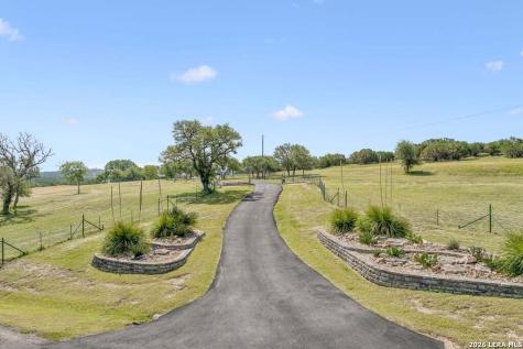 415 Hidden Hills Ranch Road Camp Verde TX 78010