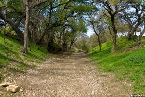 285 Obst Road Bulverde TX 78163