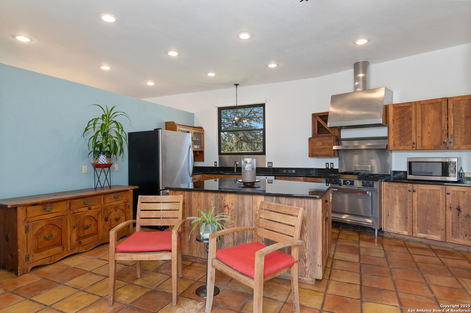 4025 Marion Marion TX 78124