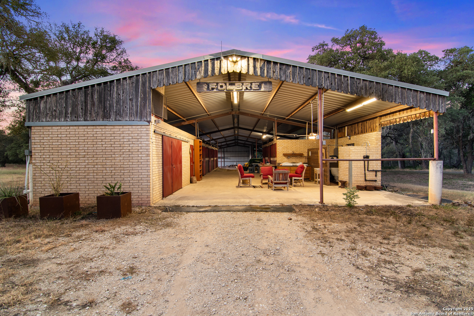 4025 Marion Marion TX 78124