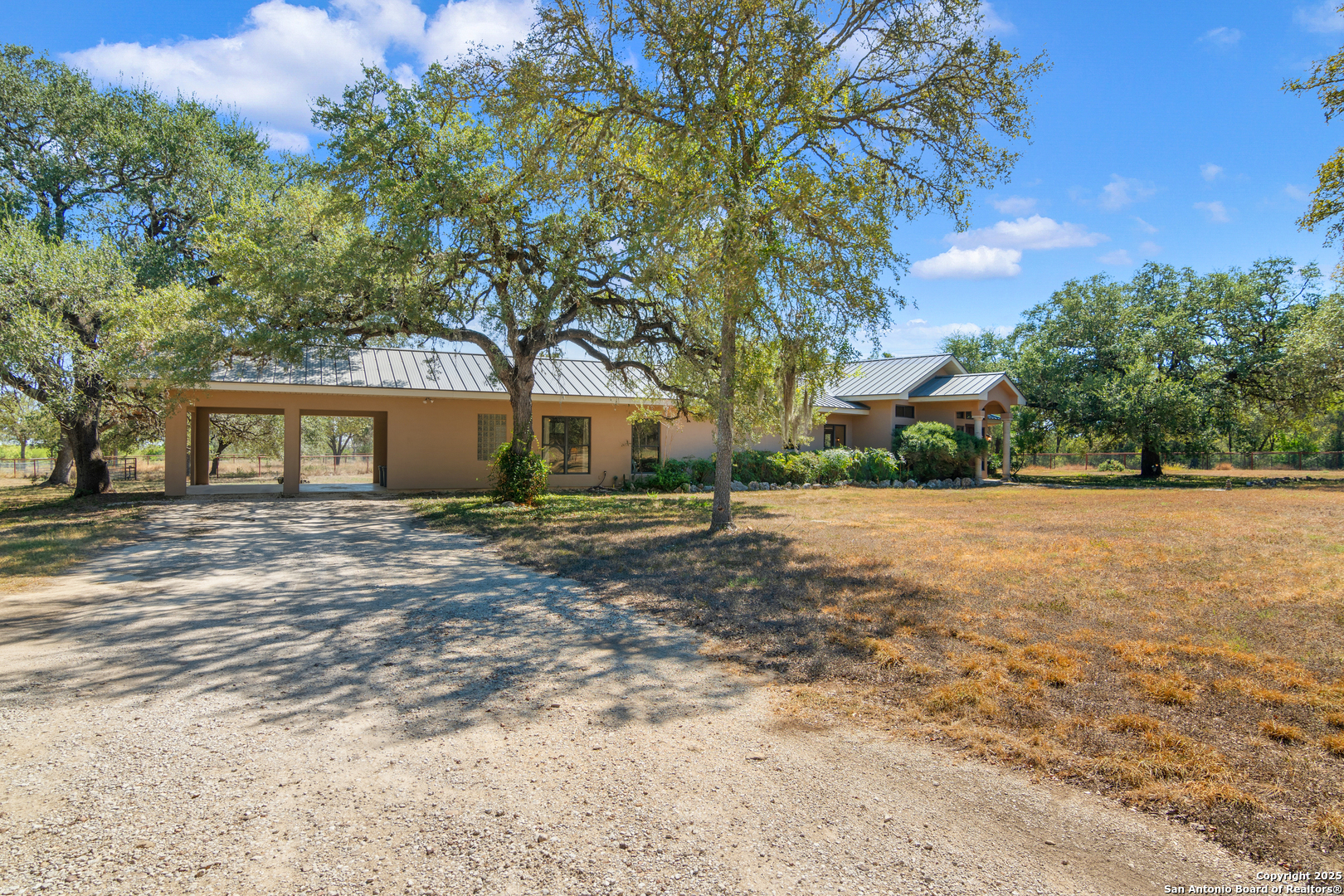 4025 Marion Marion TX 78124