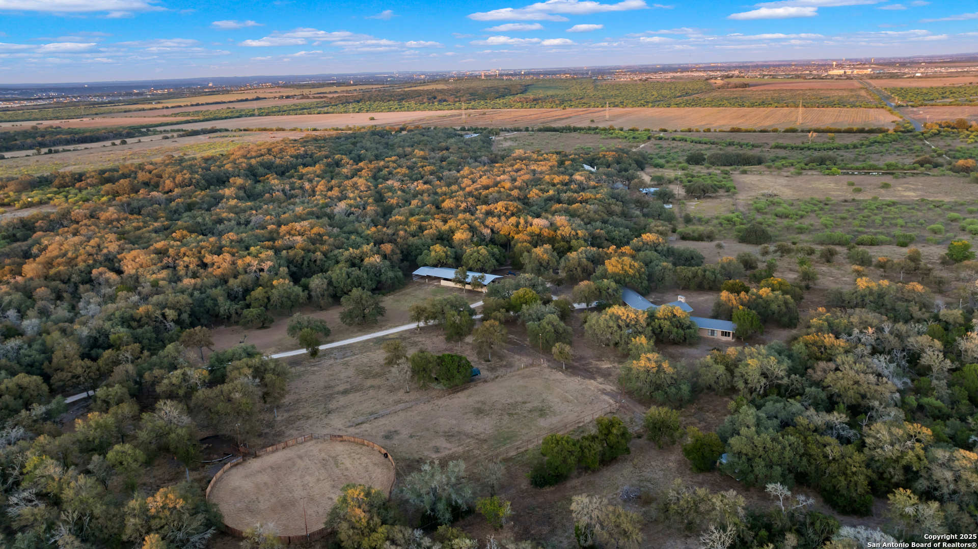 4025 Marion Marion TX 78124