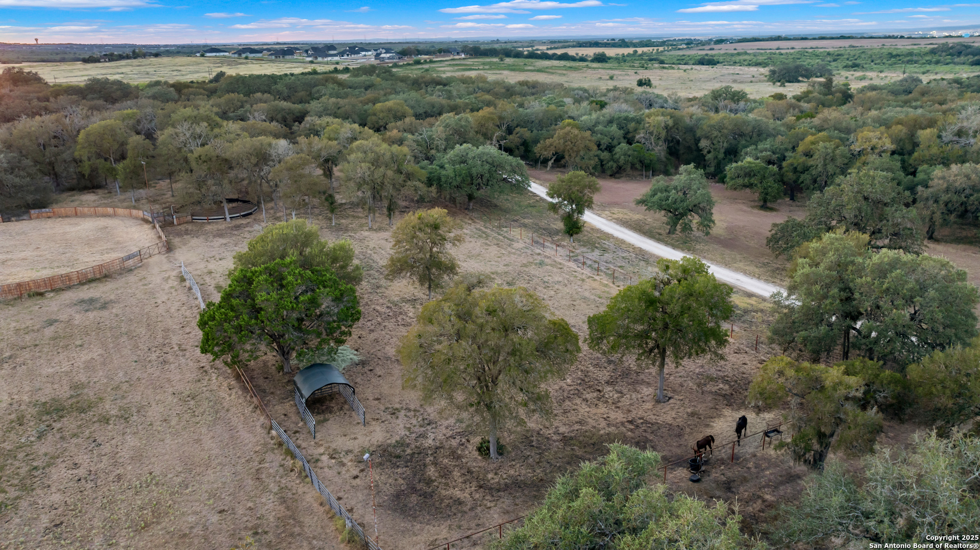 4025 Marion Marion TX 78124
