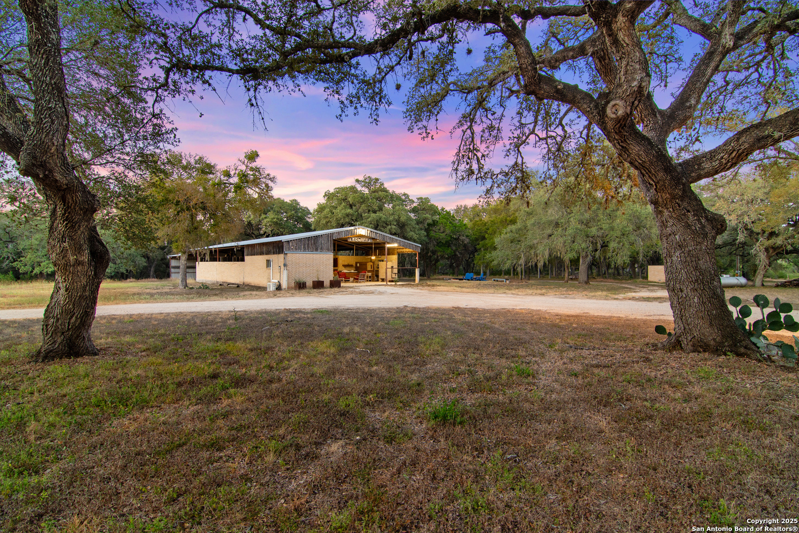 4025 Marion Marion TX 78124