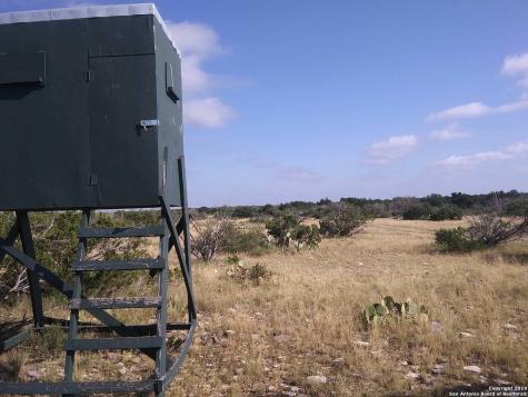 1052 Steep Road Del Rio TX 78840