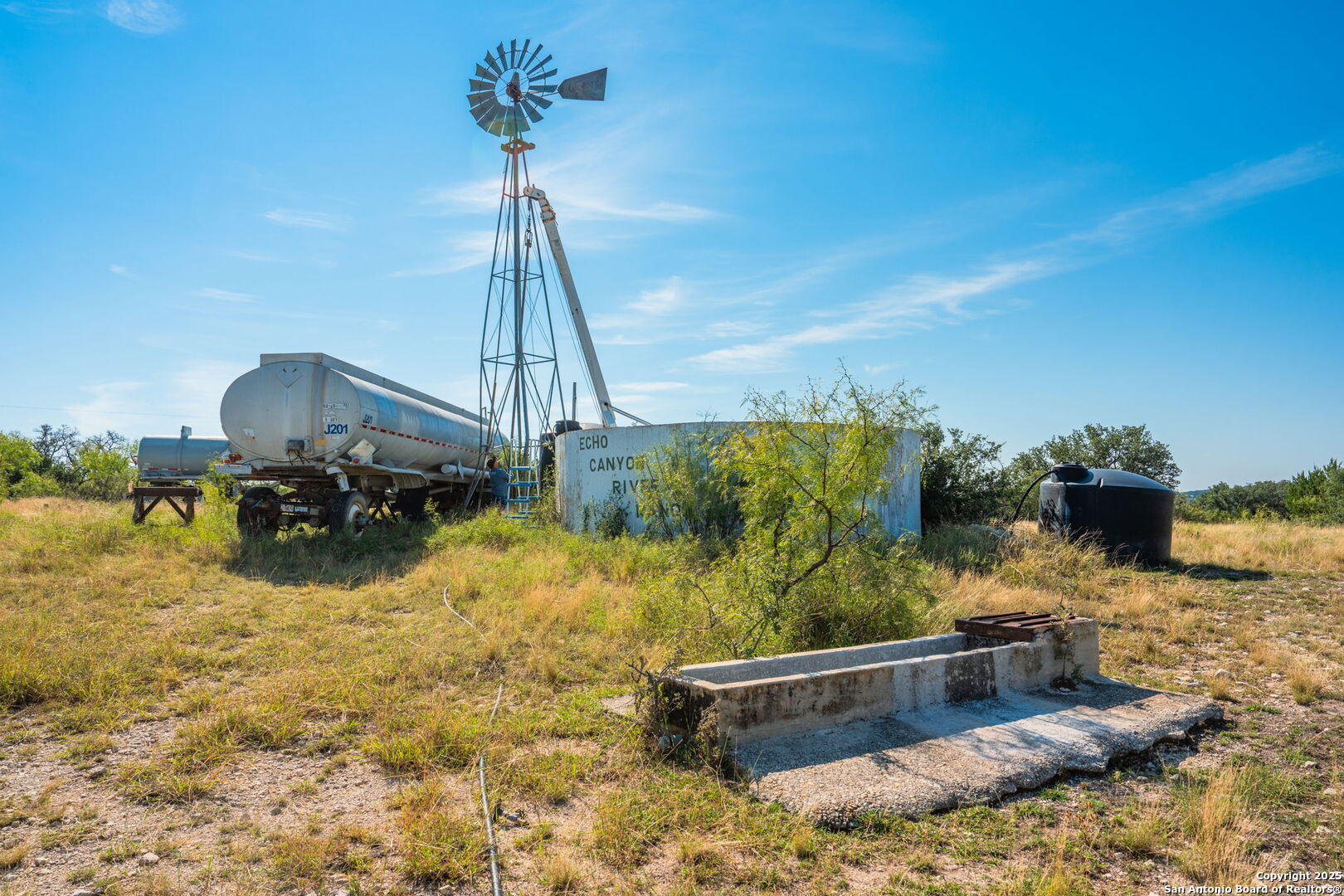 1075 Private Road 3523 Roosevelt TX 76874