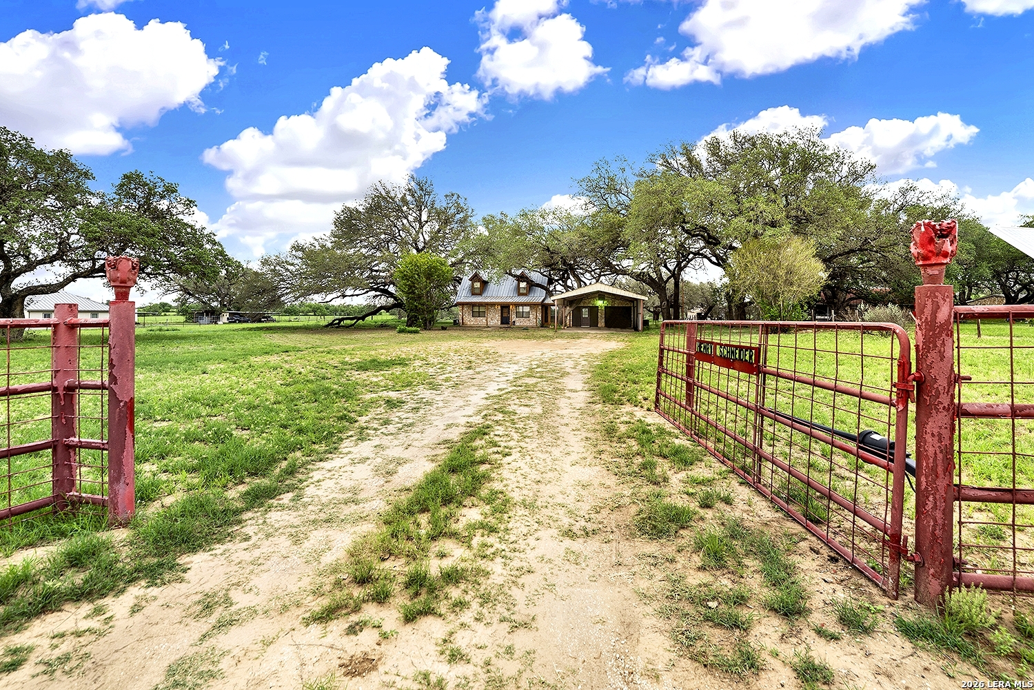 360 Horton Road Poteet TX 78065