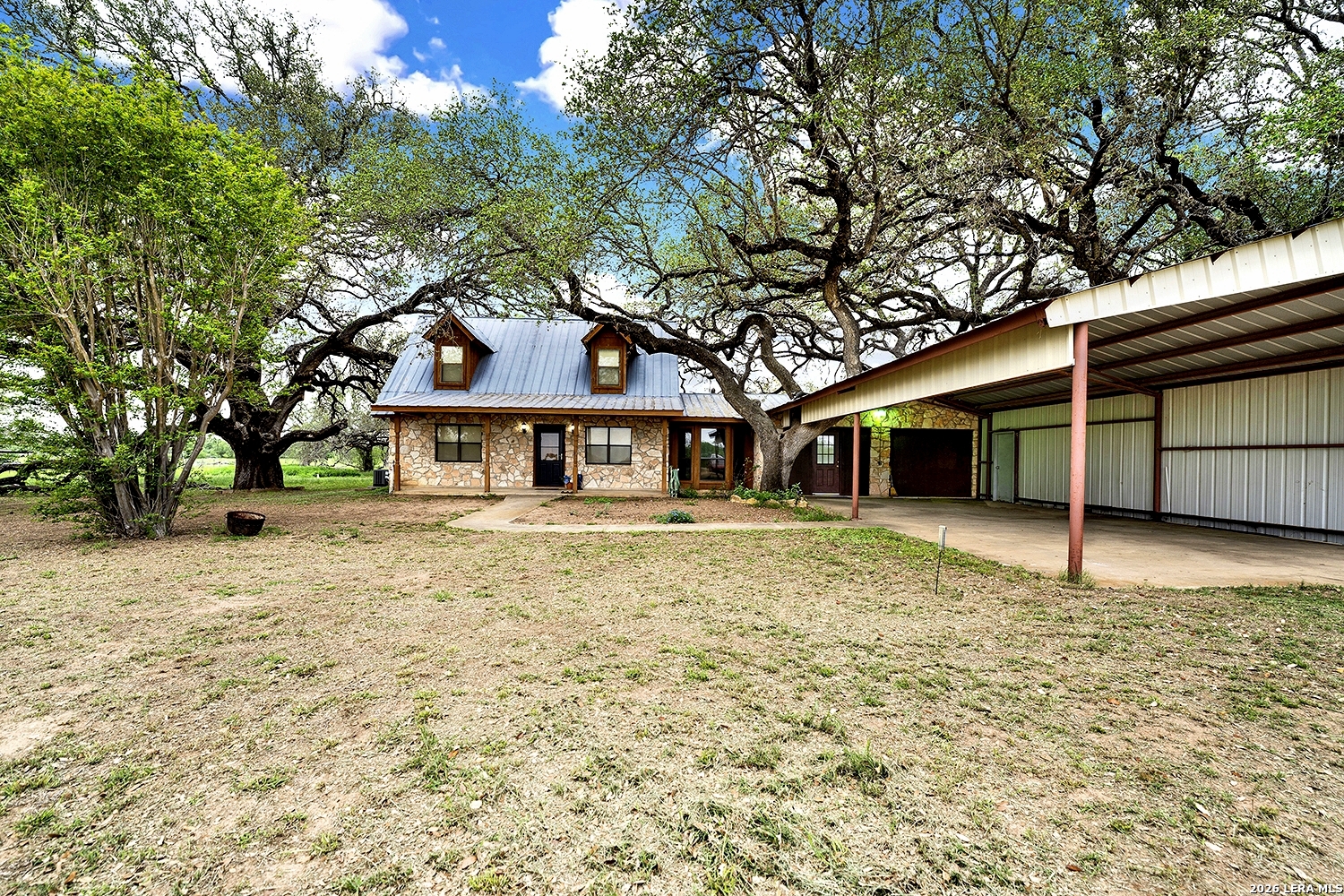 360 Horton Road Poteet TX 78065