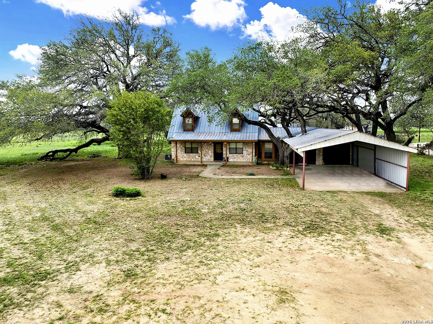 360 Horton Road Poteet TX 78065