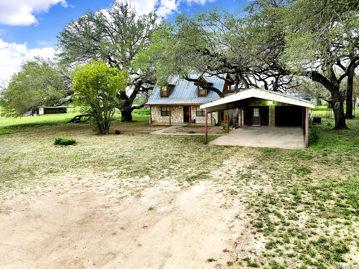 360 Horton Road Poteet TX 78065