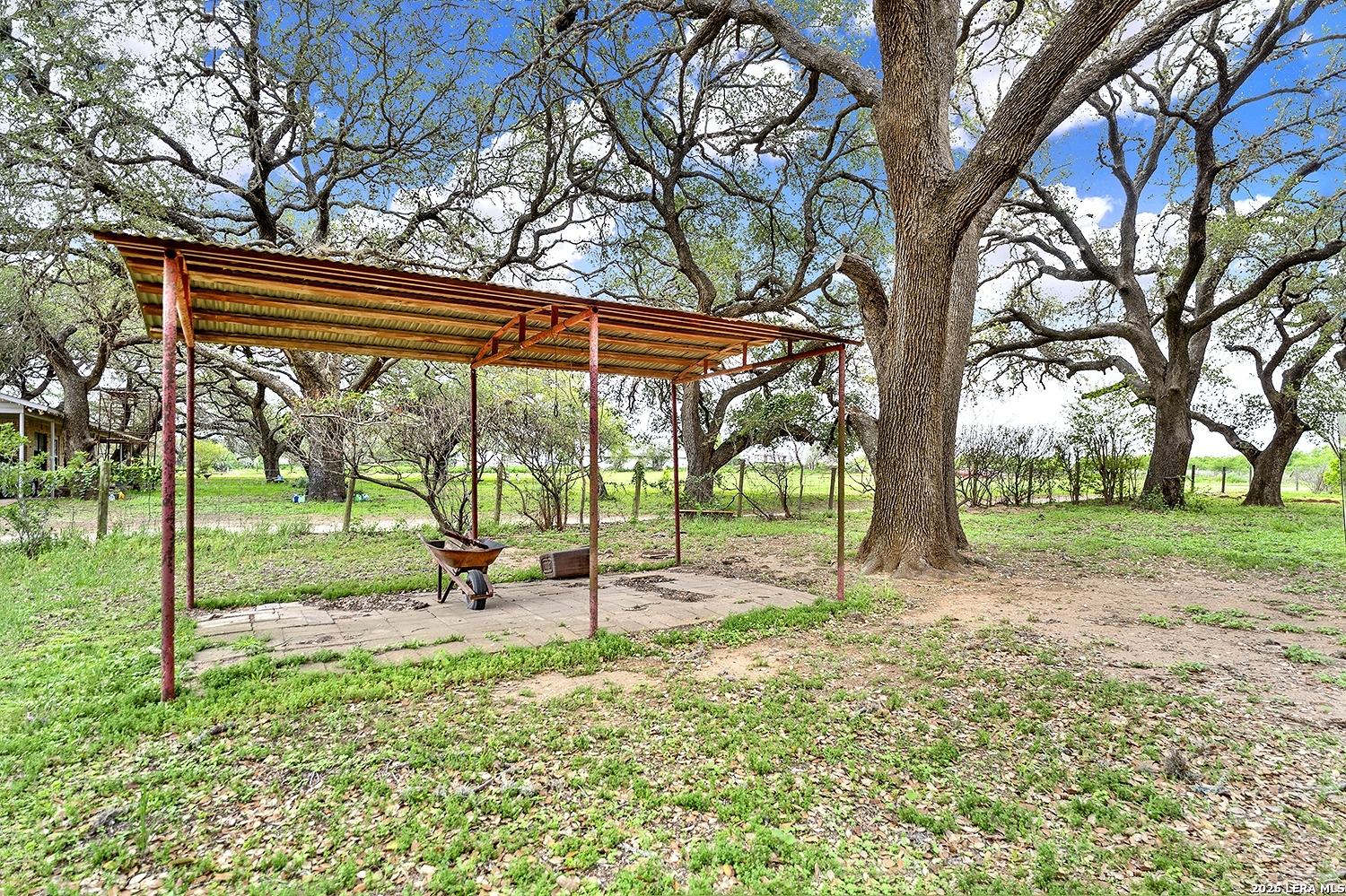 360 Horton Road Poteet TX 78065