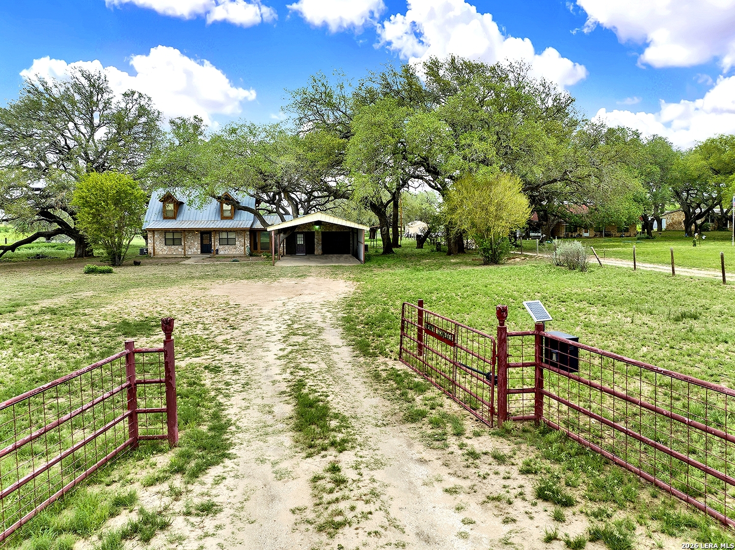 360 Horton Road Poteet TX 78065
